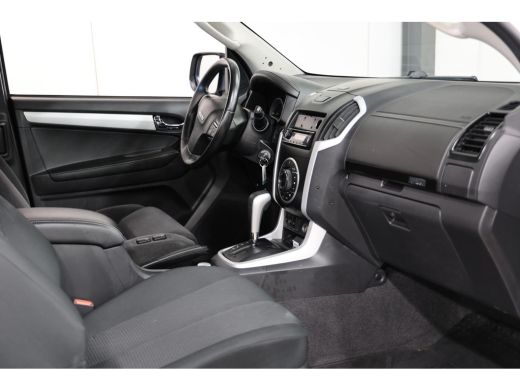 Isuzu D-Max 1.9 Extended Cab AUTOMAAT 3500KG TREKHAAK EURO 6 ActivLease financial lease