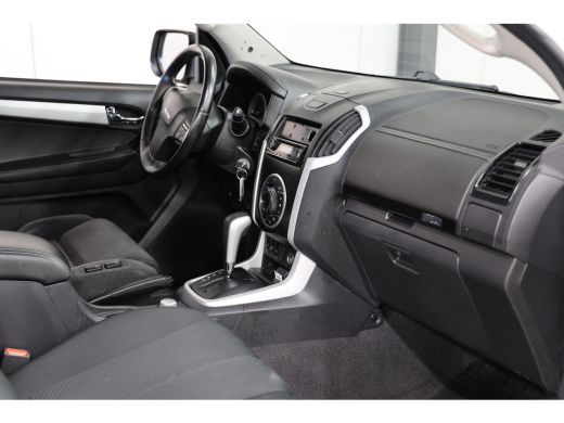 Isuzu D-Max 1.9 Extended Cab AUTOMAAT 3500KG TREKHAAK EURO 6 ActivLease financial lease