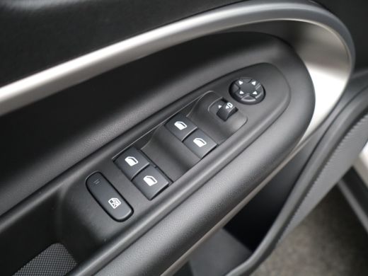 Jeep Avenger Summit 54 kWh | Adaptieve cruise | Keyless | Navi | Camera | PDC V+A |18"LMV | ActivLease financial lease