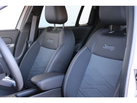 Jeep Avenger Summit 54 kWh | SOH 98% | Camera | Adaptive cruise control | Full LED | Apple Carplay/ Android Au... ActivLease financial lease
