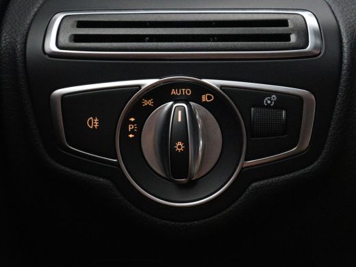 Mercedes-Benz C-Klasse Estate 300 e Business Solution AMG Limited d | SOH 88,2% | Leder/alcantara | Cruise control | Lan... ActivLease financial lease