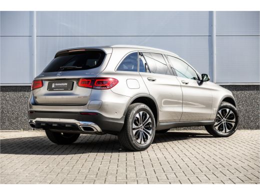 Mercedes-Benz GLC 300e 4MATIC Camera / Leder / Led / Chroom ActivLease financial lease