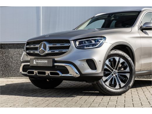 Mercedes-Benz GLC 300e 4MATIC Camera / Leder / Led / Chroom ActivLease financial lease