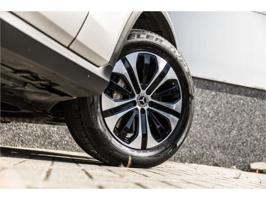 Mercedes-Benz GLC 300e 4MATIC Camera / Leder / Led / Chroom ActivLease financial lease