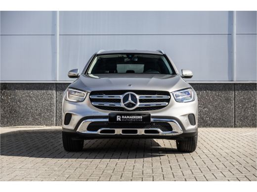 Mercedes-Benz GLC 300e 4MATIC Camera / Leder / Led / Chroom ActivLease financial lease