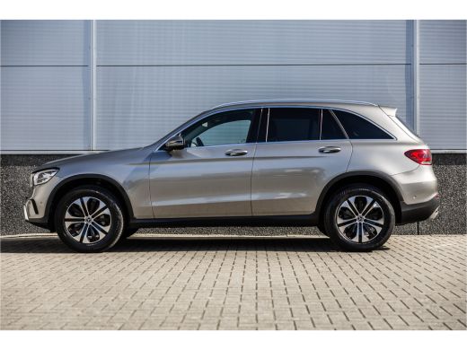 Mercedes-Benz GLC 300e 4MATIC Camera / Leder / Led / Chroom ActivLease financial lease