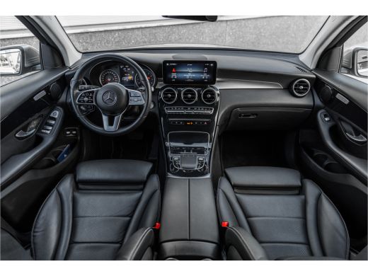 Mercedes-Benz GLC 300e 4MATIC Camera / Leder / Led / Chroom ActivLease financial lease