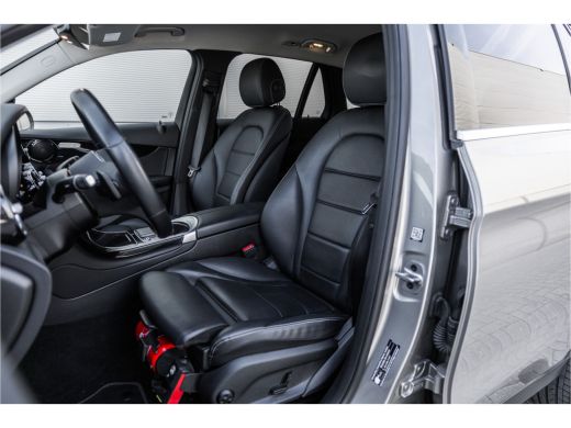 Mercedes-Benz GLC 300e 4MATIC Camera / Leder / Led / Chroom ActivLease financial lease