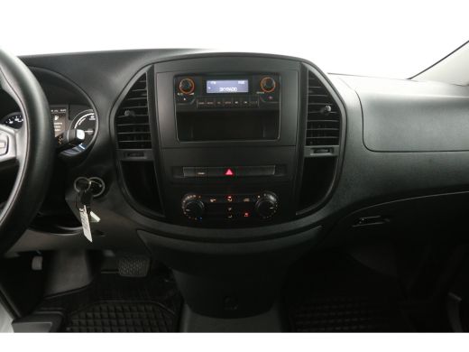 Mercedes-Benz Vito Elektrisch 112 66 kWh Lang | Snelladen | SOH 96% | Airco | Stoelverwarming ActivLease financial lease