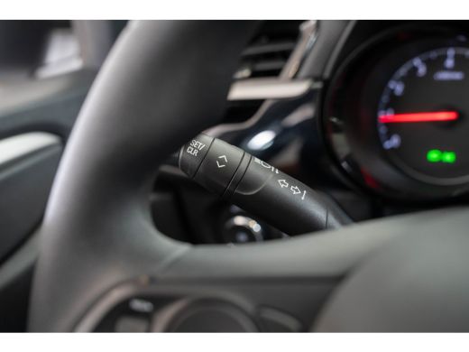 Opel Corsa 1.2 Turbo 100PK Edition | Parkeersensoren | Apple Carplay & Android Auto | Lichtmetalen velgen | ... ActivLease financial lease
