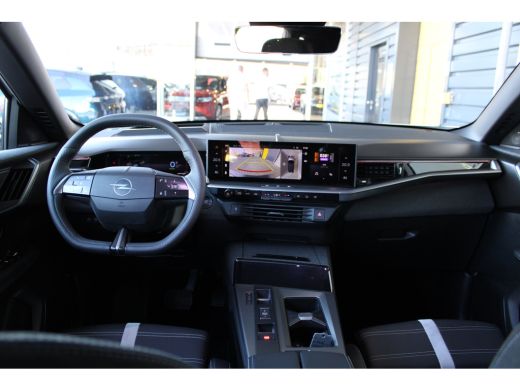 Opel Grandland 1.6 Turbo Plug-in-Hybrid Business Edition | Tot 8 jaar garantie | Schuif-kanteldak | Focal Audio ... ActivLease financial lease
