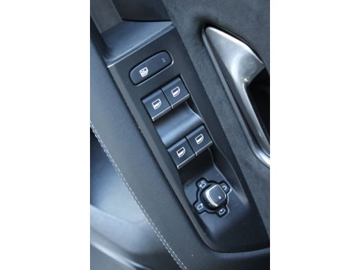 Opel Grandland 1.6 Turbo Plug-in-Hybrid Business Edition | Tot 8 jaar garantie | Schuif-kanteldak | Focal Audio ... ActivLease financial lease