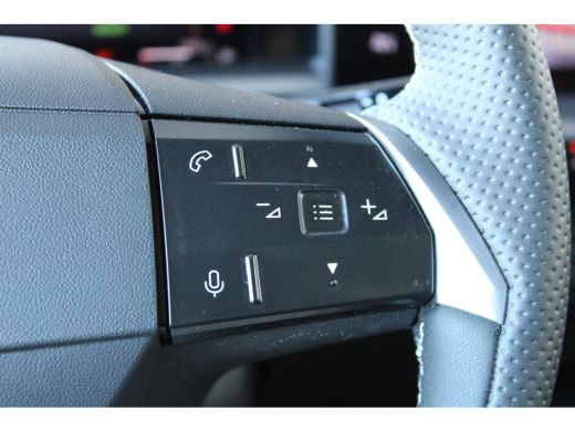 Opel Grandland 1.6 Turbo Plug-in-Hybrid Business Edition | Tot 8 jaar garantie | Schuif-kanteldak | Focal Audio ... ActivLease financial lease