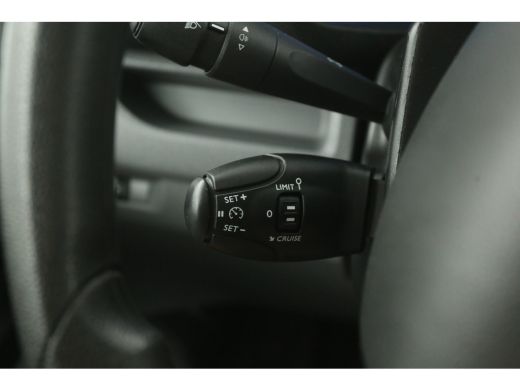 Opel Vivaro-e Citroen E-Jumpy 75 kWh L2H1 | Snelladen | SOH 93% | Airco | Cruise | Camera | Carplay | 3 Zits | ... ActivLease financial lease