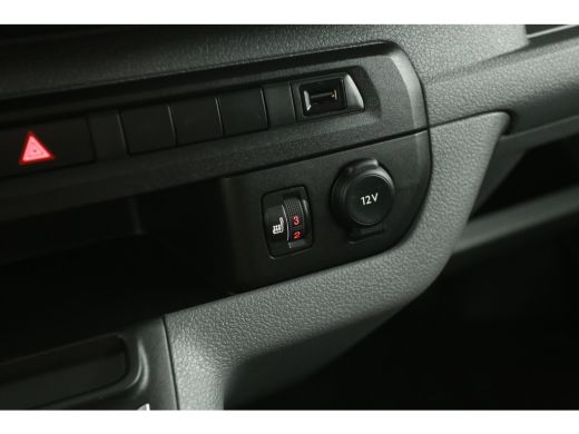 Opel Vivaro-e Citroen E-Jumpy 75 kWh L2H1 | Snelladen | SOH 93% | Airco | Cruise | Camera | Carplay | 3 Zits | ... ActivLease financial lease