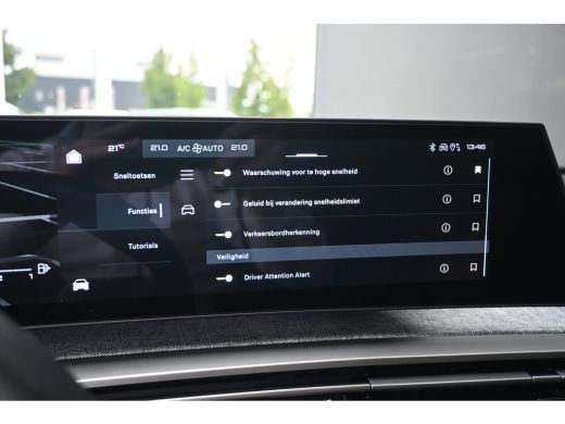 Peugeot 3008 1.6 plug-in Hybrid 195 Allure Tot 8 Jaar Garantie! | Afn. Trekhaak | 7,4kW Lader | Achteruitrijca... ActivLease financial lease