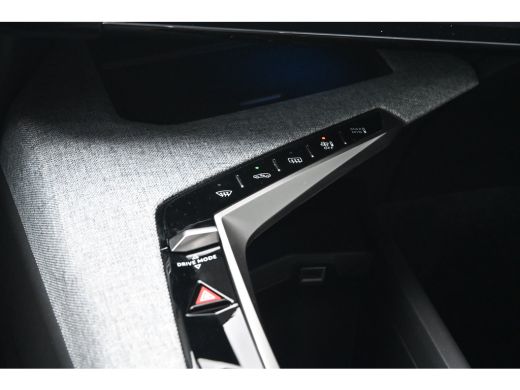 Peugeot 5008 1.6 Plug-in Hybrid 195 Allure 7p Tot 8 Jaar Garantie! | AGR-Comfortstoel | 360 Camera | Adaptive ... ActivLease financial lease