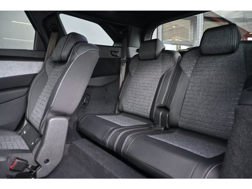 Peugeot 5008 1.6 Plug-in Hybrid 195 Allure 7p Tot 8 Jaar Garantie! | AGR-Comfortstoel | 360 Camera | Adaptive ... ActivLease financial lease