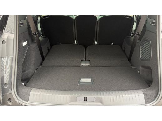 Peugeot 5008 GT | Adaptieve cruise control met Stop&Go functie | LED 3D-achterlichten | Pack Safety Plus ActivLease financial lease