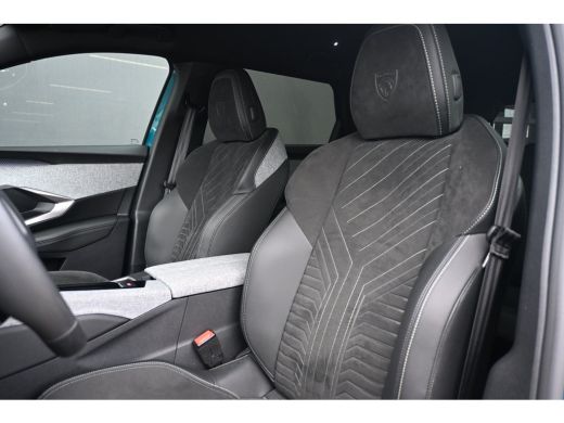 Peugeot e-5008 GT Avantage 73 kWh 7p Tot 8 Jaar Garantie! 98%SOH! | Elektr. Massagestoelen | Adaptive Cruise | D... ActivLease financial lease