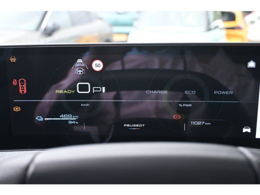 Peugeot e-5008 GT Avantage 73 kWh 7p Tot 8 Jaar Garantie! 98%SOH! | Elektr. Massagestoelen | Adaptive Cruise | D... ActivLease financial lease