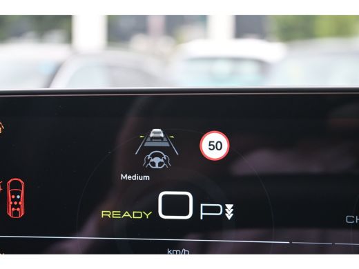Peugeot e-5008 GT Avantage 73 kWh 7p Tot 8 Jaar Garantie! 98%SOH! | Elektr. Massagestoelen | Adaptive Cruise | D... ActivLease financial lease