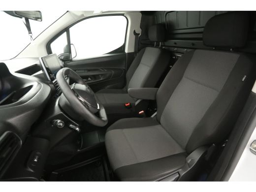 Peugeot Partner Elektrisch 50 kWh L2 | Snelladen | SOH 98% | Airco | Cruise | Carplay | Navi | Trekhaak | Parkeer... ActivLease financial lease