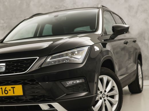Seat Ateca 1.0 EcoTSI Business Sport (GROOT NAVI, APPLE CARPLAY, CAMERA, GETINT GLAS, LM VELGEN, CLIMATE, AU... ActivLease financial lease