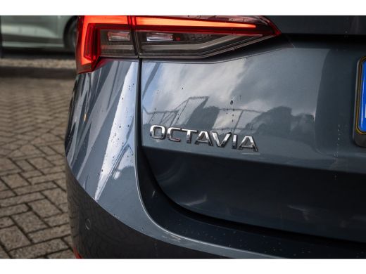 Skoda Octavia Combi 1.0 TSI Business Edition | Apple Carplay/Android Auto | Elek. Kofferbak | Parkeersensoren |... ActivLease financial lease