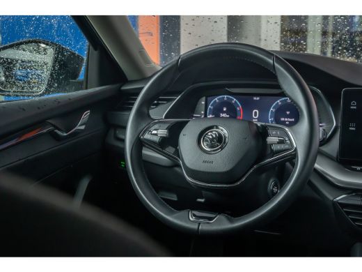 Skoda Octavia Combi 1.0 TSI Business Edition | Apple Carplay/Android Auto | Elek. Kofferbak | Parkeersensoren |... ActivLease financial lease
