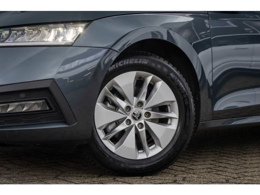 Skoda Octavia Combi 1.0 TSI Business Edition | Apple Carplay/Android Auto | Elek. Kofferbak | Parkeersensoren |... ActivLease financial lease