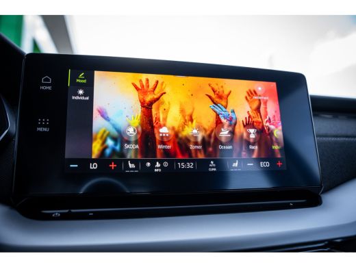 Skoda Octavia Combi 1.4 TSI iV PHEV Business Edition SOH 87% | Cruise control | Metaalkleur | Parkeersensor voor ActivLease financial lease