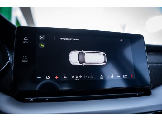Skoda Octavia Combi 1.4 TSI iV PHEV Business Edition SOH 87% | Cruise control | Metaalkleur | Parkeersensor voor ActivLease financial lease