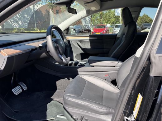 Tesla Model Y Performance AWD 75 kWh SOH 95% | 21 INCH TURBINE VELGEN| TESLA FABRIEKSGARANTIE T/M 01-2027 of 80... ActivLease financial lease