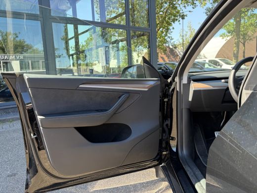 Tesla Model Y Performance AWD 75 kWh SOH 95% | 21 INCH TURBINE VELGEN| TESLA FABRIEKSGARANTIE T/M 01-2027 of 80... ActivLease financial lease
