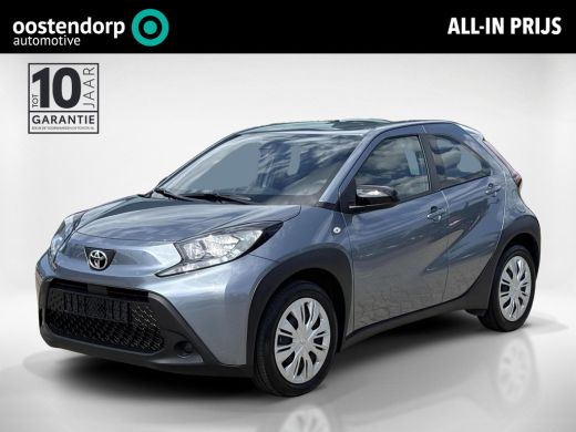 Toyota Aygo 1.0 VVT-i S-CVT Play ActivLease financial lease