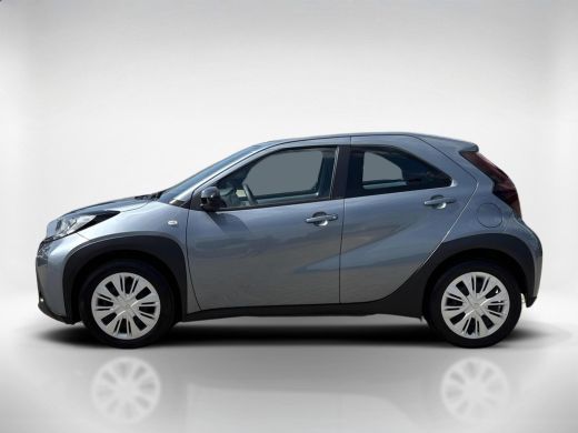 Toyota Aygo 1.0 VVT-i S-CVT Play ActivLease financial lease