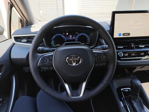 Toyota Corolla Touring Sports Hybrid 140 Dynamic ActivLease financial lease