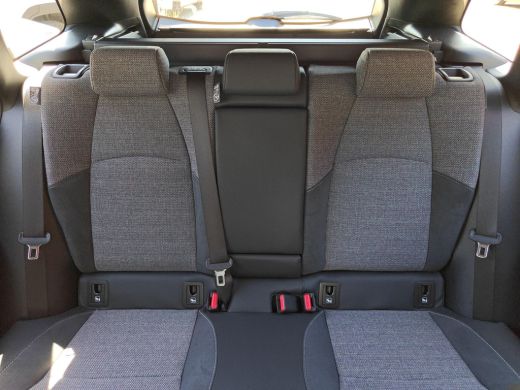 Toyota Corolla Touring Sports Hybrid 140 Dynamic ActivLease financial lease