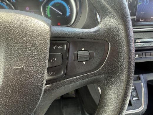 Toyota ProAce ProAce Electric 75kWh 136PK L2 Elektrisch 93.0% (SOH) 330km WLTP Cruise Control Climate Control C... ActivLease financial lease