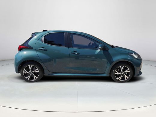 Toyota Yaris 1.5 Hybrid 115 Dynamic Comfort Pack ActivLease financial lease