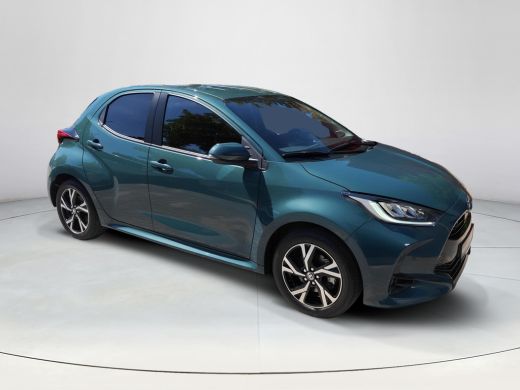 Toyota Yaris 1.5 Hybrid 115 Dynamic Comfort Pack ActivLease financial lease