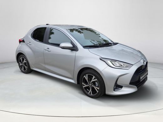 Toyota Yaris 1.5 Hybrid 115 Dynamic ActivLease financial lease