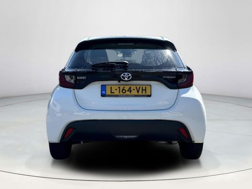 Toyota Yaris 1.5 Hybrid Active ActivLease financial lease