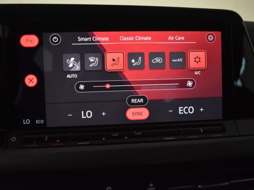 Volkswagen Golf 1.4 eHybrid Style 204pk DSG/AUTO l Camera l Elektr. Stoel incl geheugen & Massage l Adapt. Cr Con... ActivLease financial lease