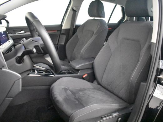 Volkswagen Golf 1.4 eHybrid Style 204pk DSG/AUTO l Camera l Elektr. Stoel incl geheugen & Massage l Adapt. Cr Con... ActivLease financial lease