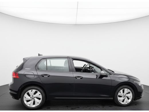 Volkswagen Golf 1.5 eHybrid 204PK [PHEV] LIFE NAVI/CARPLAY/CAMERA/TREKHAAK ActivLease financial lease
