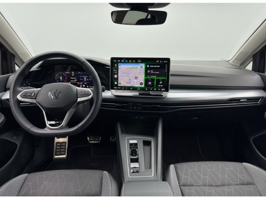 Volkswagen Golf 1.5 eHybrid 204PK [PHEV] LIFE NAVI/CARPLAY/CAMERA/TREKHAAK ActivLease financial lease