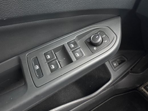 Volkswagen Golf 1.5 eHybrid 204PK [PHEV] LIFE NAVI/CARPLAY/CAMERA/TREKHAAK ActivLease financial lease