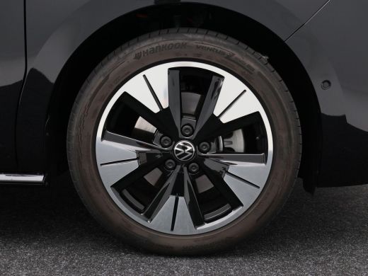 Volkswagen Multivan 1.5 eHybrid 245 Pk L2 Bulli Edition 4Motion | Stuur/Stoelverwarming | Panoramadak | Harman & Kard... ActivLease financial lease